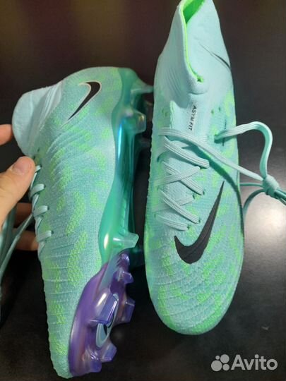 Футбольные бутсы nike phantom luna