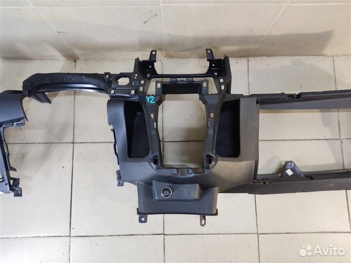 Торпедо (каркас) Toyota Yaris P90 2010