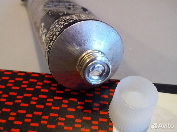 Краска для волос красная