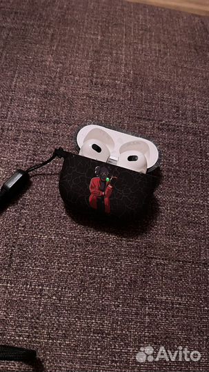 Чехол доя airpods 3 Kaws
