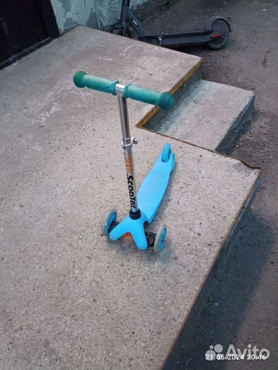 Самокат детский трехколесный бу