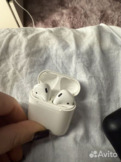 Airpods 2