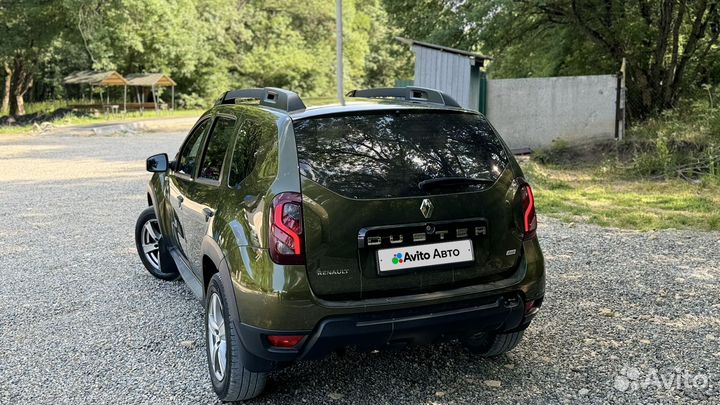 Renault Duster 2.0 AT, 2017, 10 400 км