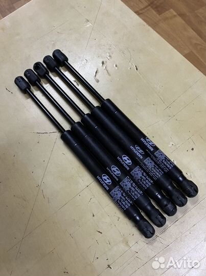 Хундай соната Тагаз стойки крышки багажника