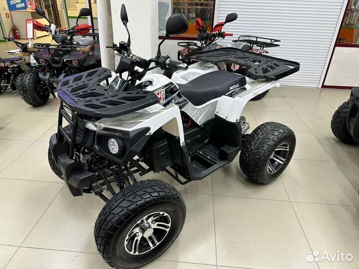 Квадроцикл Motax Grizlik E3000 R витрина