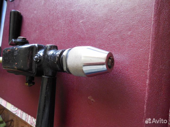 Дрель ручная.тиски-СССР