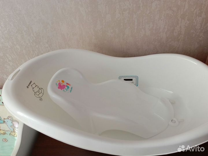 Ванночка для купания с горкой
