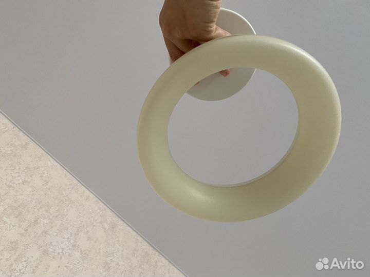 Светилтник, люстра