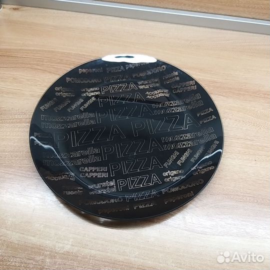 Набор блюд, тарелок IKEA Fargklar 26 см