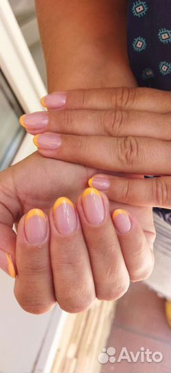 Маникюр, педикюр