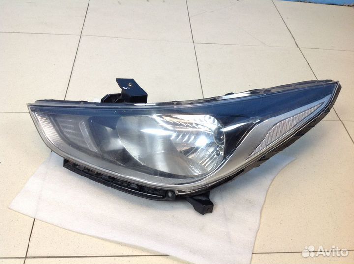 Фара левая hyundai solaris 2017