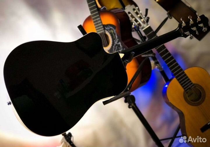 Гитара полноразмерная комплект
