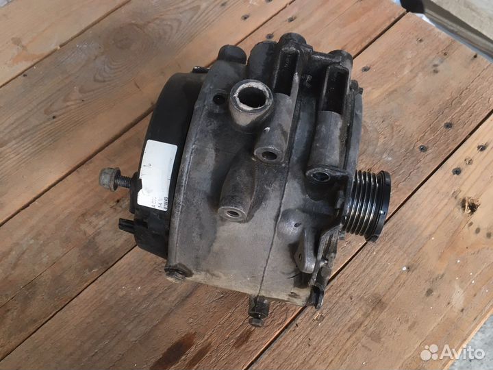 Генератор на mercedes w210 Om611