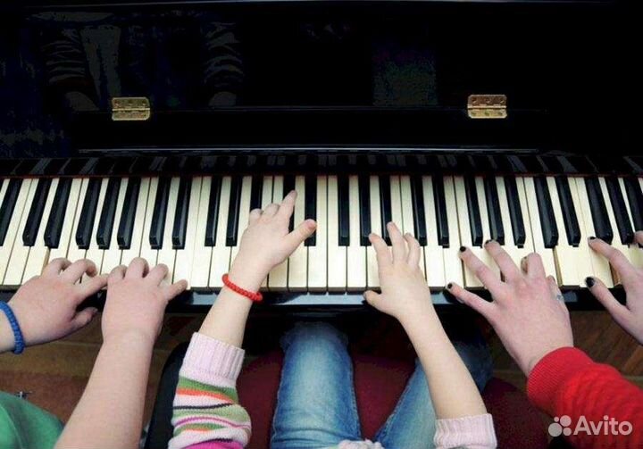 Обучение игре на фортепиано (репетитор, уроки)