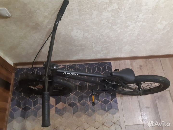 Велосипед BMX TSB raven.новый