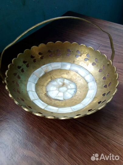 Конфетница и подсвечник Индия