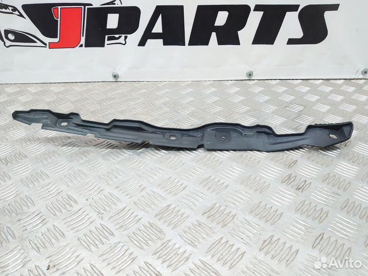 Пыльник крыла Mitsubishi Lancer