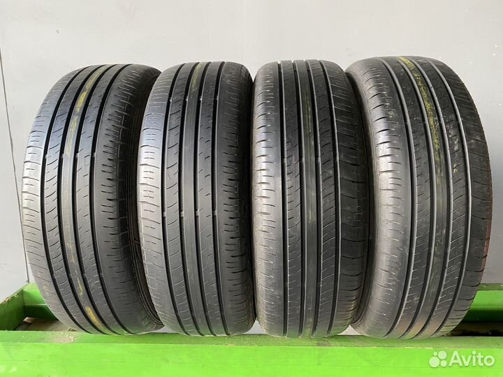 Dunlop Enasave EC300+ 215/60 R17 96H