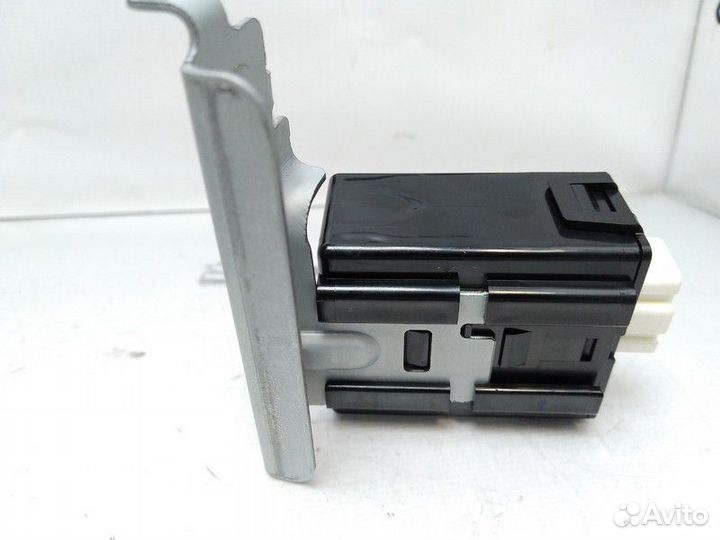 Блок управления центральным замком Mazda 3 BL (200