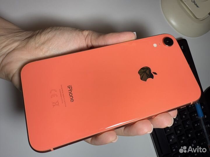 iPhone Xr, 64 ГБ