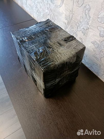 Коробка больших книг