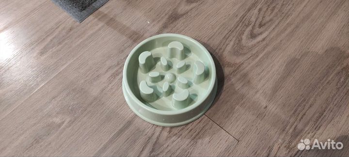 Миска для медленного кормления