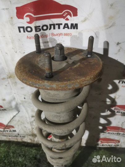 Стойка подвески передняя правая Lexus Gs300 JT153