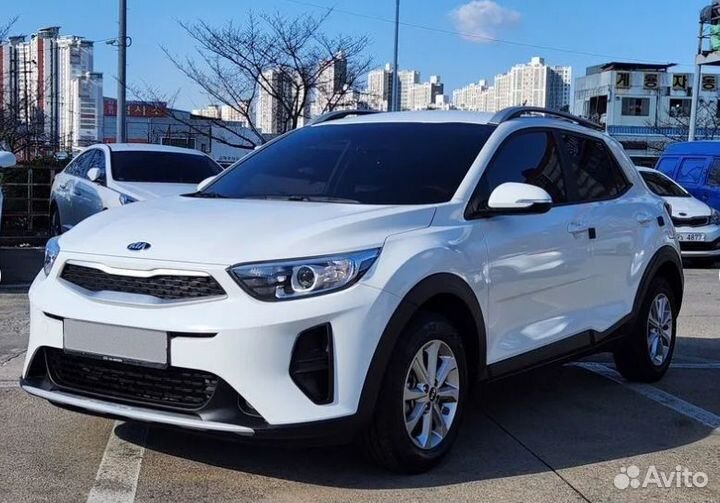Kia Stonic 1.4 AT, 2020, битый, 61 000 км