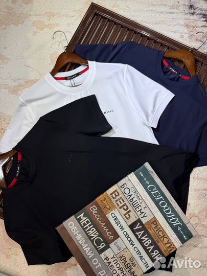 Футболка Kiton