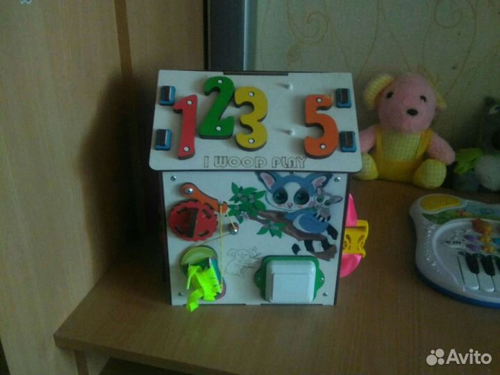 Бизиборд+рюкзак-собака и куча игрушек