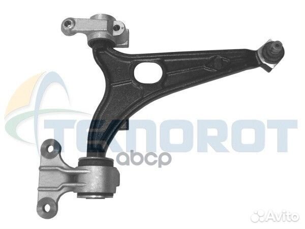 Рычаг подвески с шаровыми опорами в сборе перед