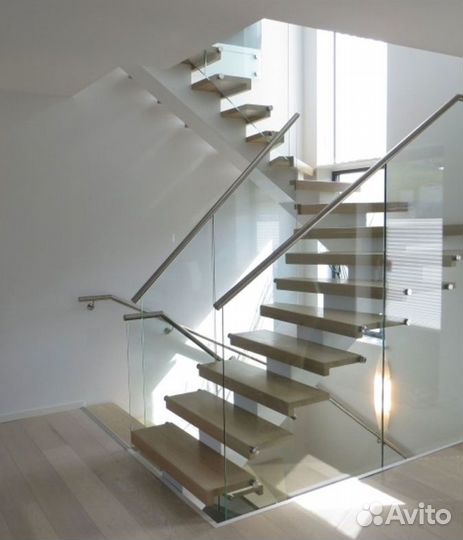 Лестница металлическая на второй этаж