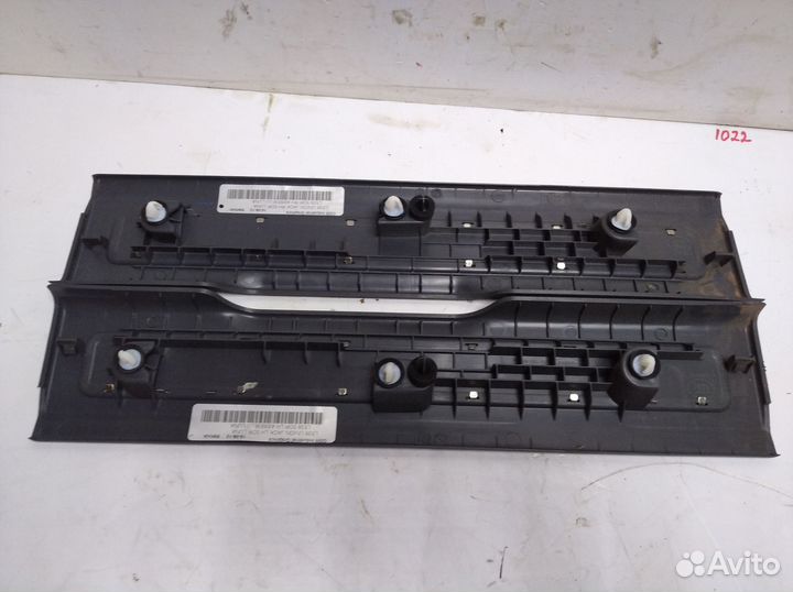 Накладки порогов range rover evoque