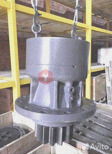 Редуктор поворота JCB JS200SC