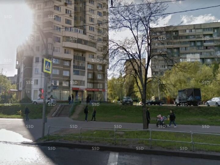 Продам торговое помещение, 206 м²