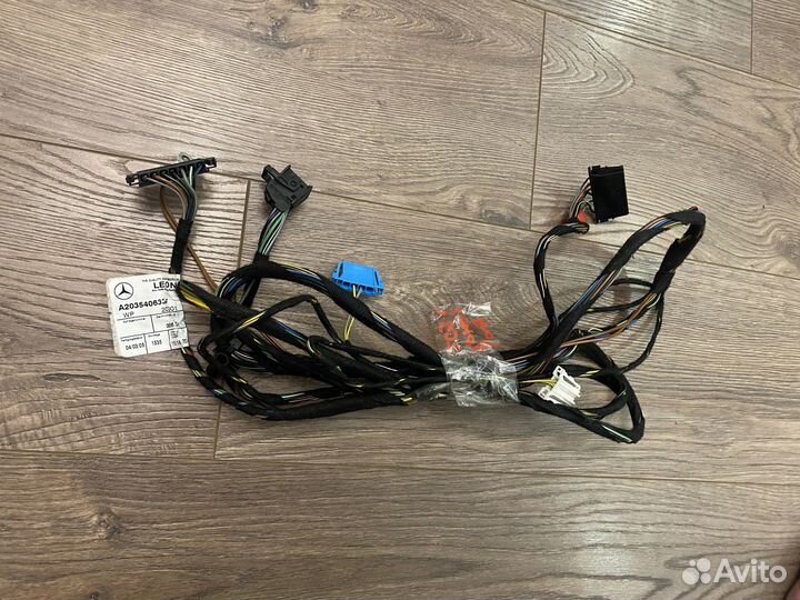 Проводка на задние фонари Mercedes C-Class W203