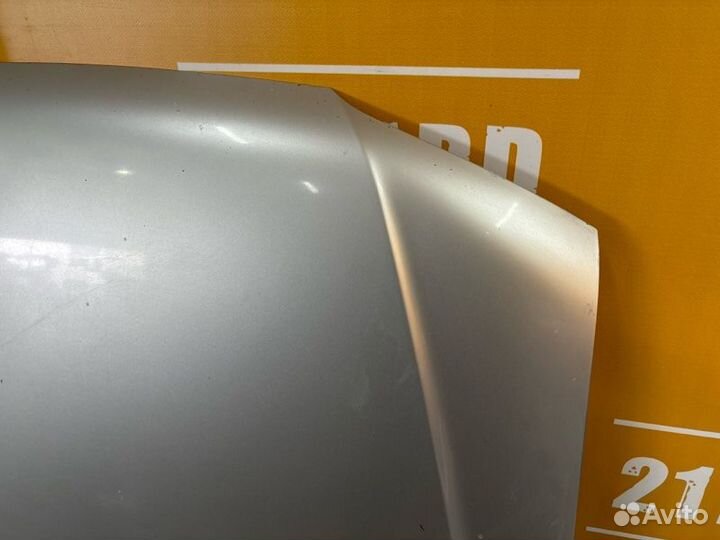 Капот Toyota Carina