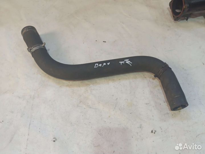 Патрубок радиатора верхний Grand Cherokee WK1 WH