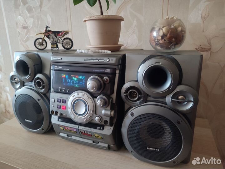 Музыкальный центр Samsung max