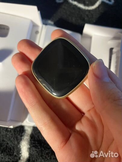 Часы Fitbit versa 3, синий