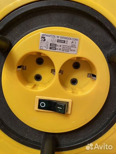 Удлинитель на катушке в корпусе, 28 м