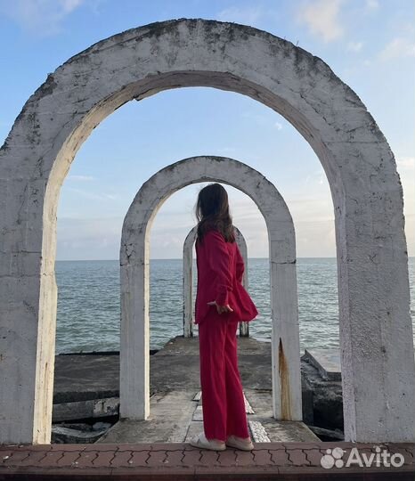 Костюм женский