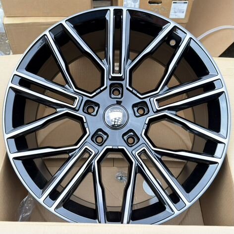 Литые диски Sakura Wheels 181 9.5×R21 5×150