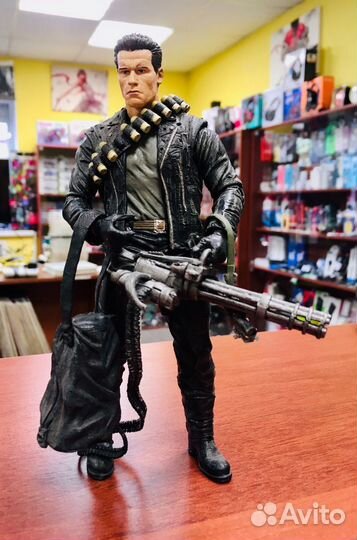 Фигурки из аниме и игр