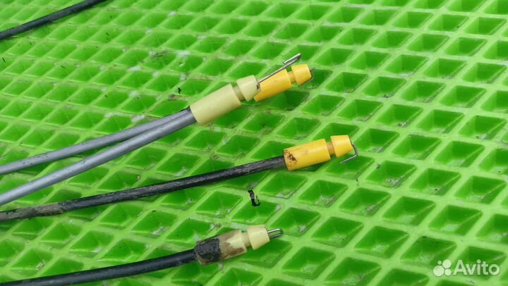 Тросик открывания двери Geely GC6