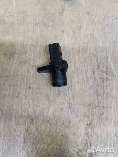 Датчик числа оборотов Skoda Fabia 1 6Y 1, 4 AME