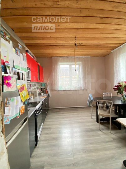 Дом 98 м² на участке 65 сот.