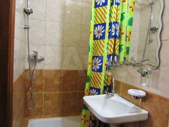 Комната 15 м², 1/4 эт.