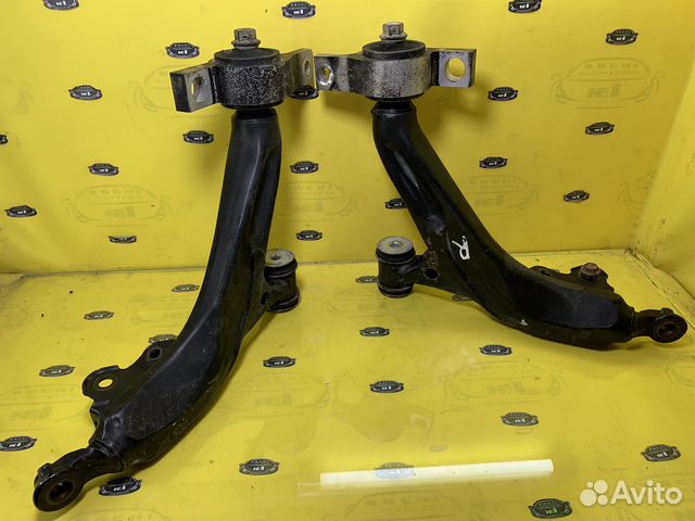 Передние рычаги Toyota Mark X 10 X120