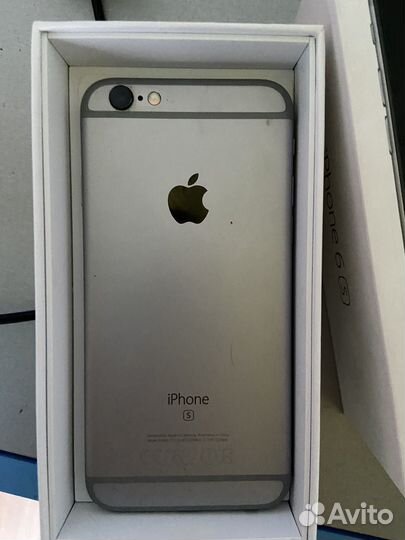 iPhone 6S, 32 ГБ